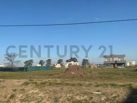 Venta de lote interno con ubicación privilegiada en Lagos de Canning II