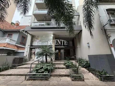Piso en venta en Lanusita Del Valle de Iberlucea  al 2800
