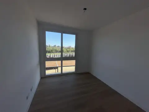 Excelente emprendimiento de categoría, en complejo LAGUNITA, Nordelta, Tigre