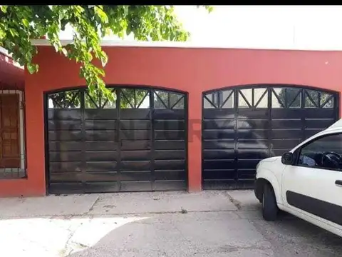 Casa en Venta en Lujan De Cuyo, USD 140.000