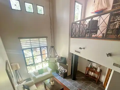 Casa en Venta en Quilmes, USD 490.000