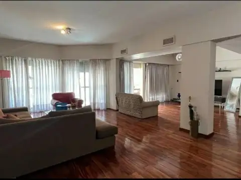 Departamento 4 dormitorios cochera 3 de Febrero 50 Rosario