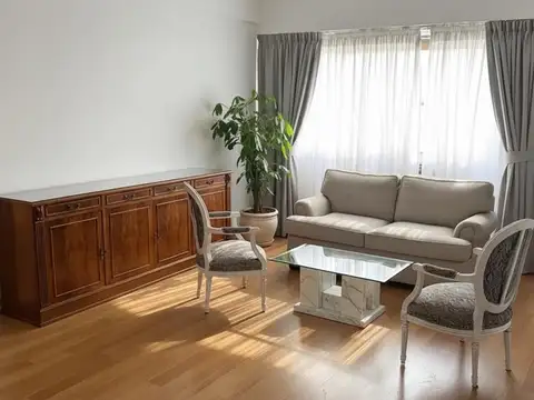 Venta departamento de 4 ambientes en Belgrano con 2 baños y muy luminoso