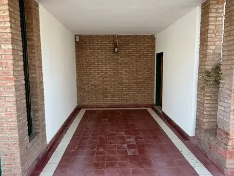 PEDRO VELLA 300