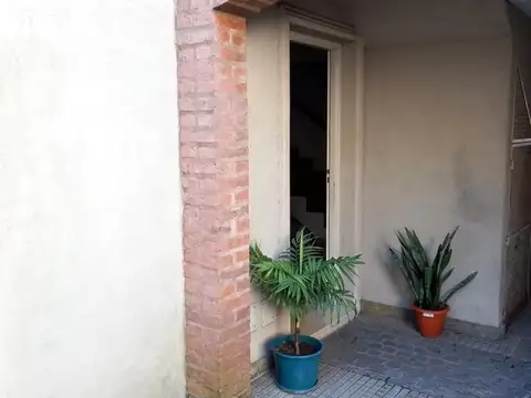 Depto Tipo Casa en Venta de 2 ambientes