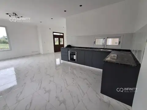 Casa a estrenar en Medal C.C. - Pilar