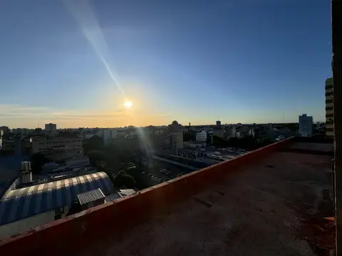 Avenida Franklin Delano Roosevelt esq. Ceretti 5700