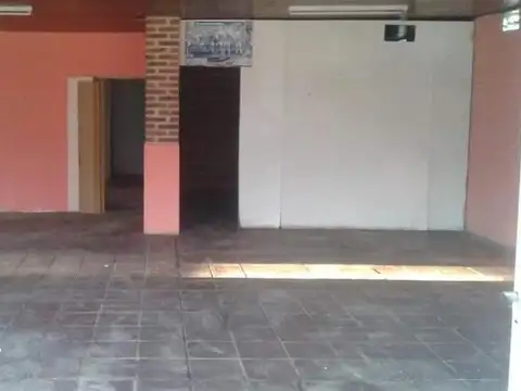 Local en Venta en Colonia Ayui Grande, USD 50.000