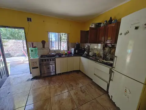 Casa en Venta en Gonzalez Catan, USD 75.000