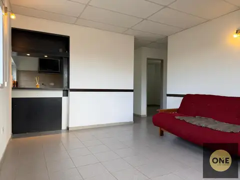 CASA EN VENTA 3 AMBIENTES CON PATIO