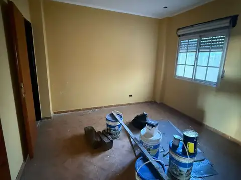 Local - Alquiler - Argentina, La Matanza - JUAN MANUEL DE ROSAS 10117