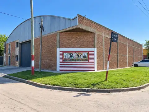 GALPON DE 750M2 EN VENTA LA PLATA