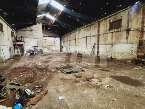 Galpon en Venta 10,65  mts Frente