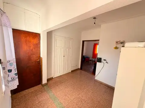 Ph 5 ambientes primer piso por escalera en San Juan