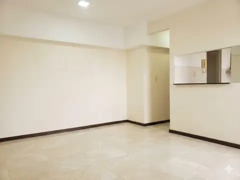 Buenos Aires al 2500 2 Dorm con vestidor. Oportunidad
