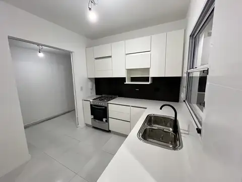 Departamento 4 ambientes con 2 baños