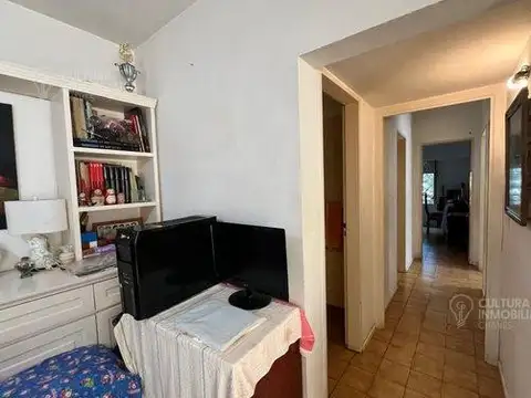 Elpidio González 4300