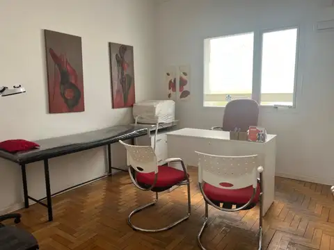 Oficina en Venta en Zona Guemes, USD 225.000