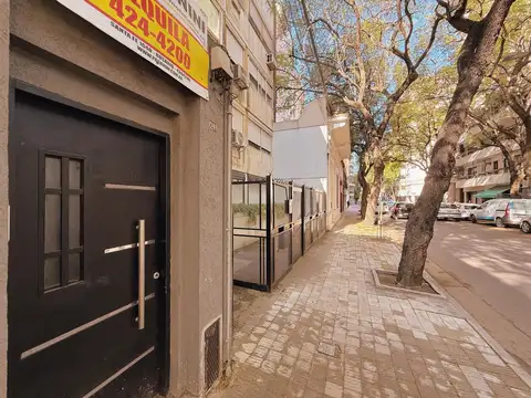 Montevideo 1240 - Depto. De Pasillo De 1 Dormitorio En Alquiler - Centro, Rosario