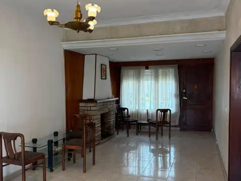 Sarmiento 4500
