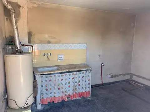 Depto Tipo Casa en Alquiler en Sarandí, $ 900.000