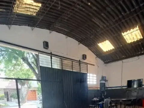 Galpon en Venta en El Gaucho, USD 135.000