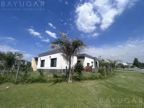 Casa en Venta al Oeste