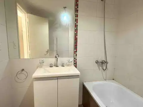 Zeballos 300