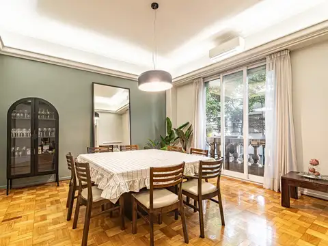 Divino Departamento A Nuevo 4 dormitorios en Edificio Francés