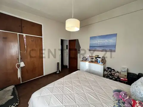 Casa en Alquiler con 1 cochera
