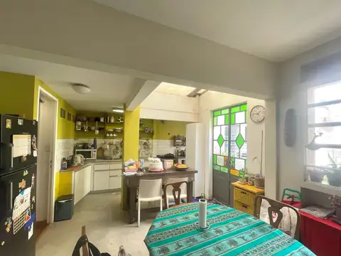 Depto Tipo Casa en Venta de 5 ambientes