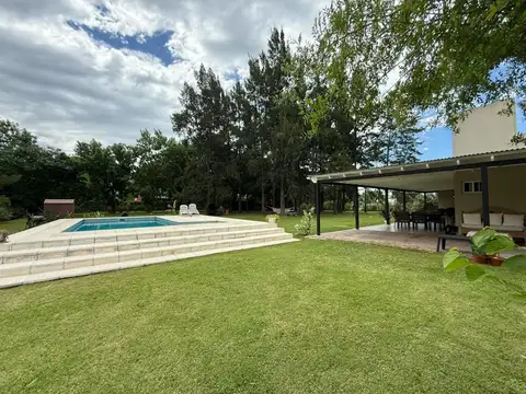 Casa en Venta en Fincas de San Vicente, USD 255.000