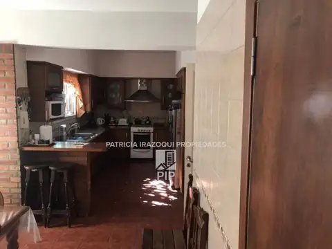Casa en Venta en Haedo, USD 210.000