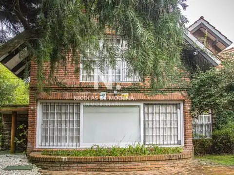 Casa en Alquiler Temporal de 6 dormitorios