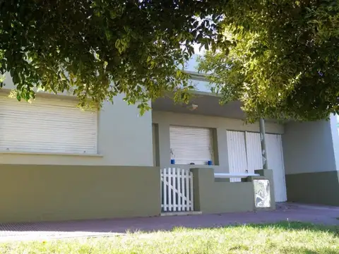 Moreno e/ Avenida del Valle y 25 de Mayo