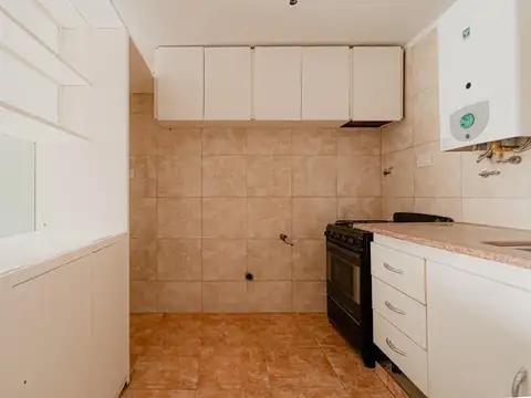 Velez Sarsfield Esq Duarte Quiros 100