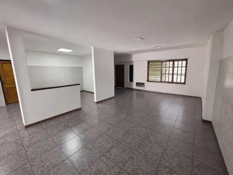PH TIPO CASA CON PILETA VENTA LOMAS DEL MIRADOR