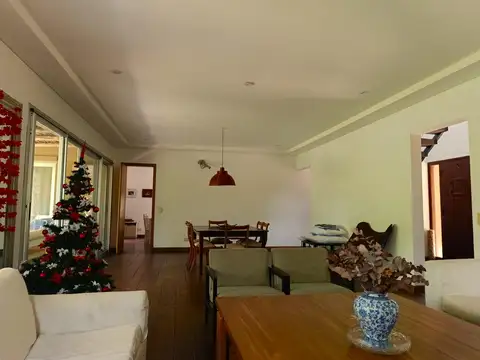 Casa en Alquiler Temporal al Noreste