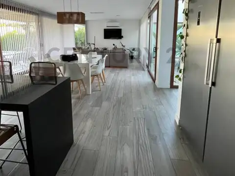 Casa en Venta en Haras Del Sur 2, USD 350.000
