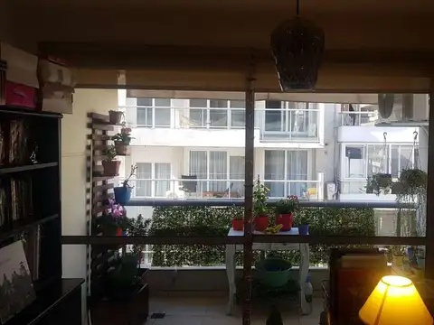 Balcarce (bis) 100, Piso 6