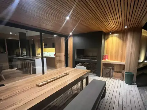Casa en Venta en Pinamar, USD 350.000