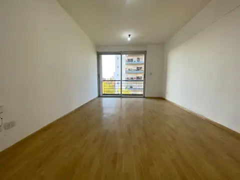DEPARTAMENTO MONOAMBIENTE EN VENTA EN  BANFIELD