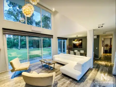 Casa en Venta en Punta Ballena, USD 900.000