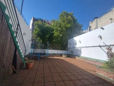 Avenida Juan Bautista Alberdi 1000