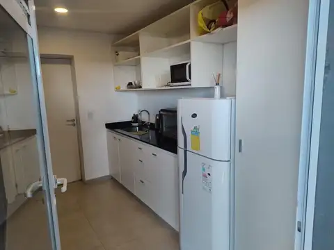 Oficina en Alquiler en Coprovi, $ 650.000