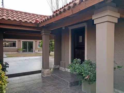 Casa en Venta de 4 dormitorios