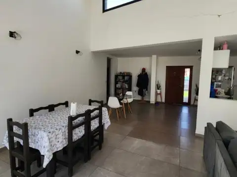 CASA EN VENTA SANTA EMILIA