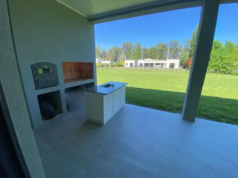 Casa en Venta al Noreste