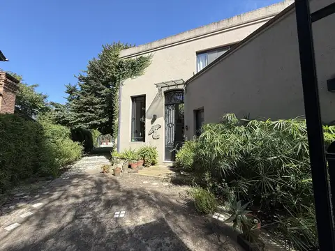 Concepto Moderno,  C/Pileta La Rinconada , Saraví, Pilar  APTO CREDITO .