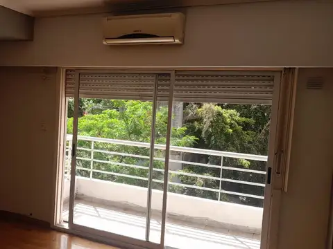 Departamento en Alquiler en Villa del Parque, $ 650.000